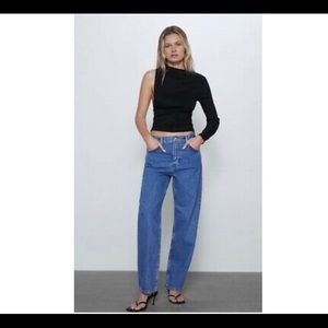 Zara  blouse One sleeve